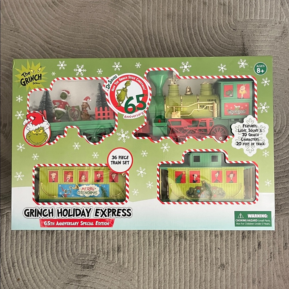 Dr Seuss The Grinch Holiday Express Train Set 65th Anniversary Edition NEW XMAS